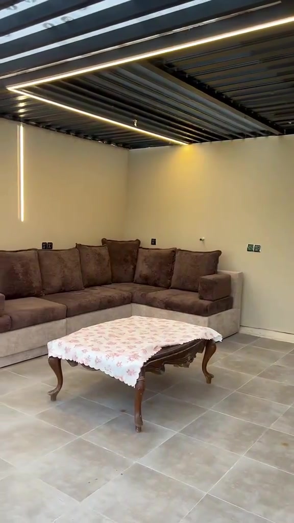 🌴 إيجار مزرعة مميزة – أبو غريب / الشيحة 🌴
📍 الموقع: أبو غريب – الشيحة
📐 المساحة: دونم كامل

✨ المواصفات:
▪️ مسبح كبير
▪️ صالة ألعاب للكبار والصغار
▪️ ملعب كرة
▪️ كراج سيارات
▪️ مساحات واسعة
▪️ 3 جلسات خارجية مريحة

🎉 يتوفر تجهيز مناسبات وحفلات حسب الطلب
📅 الحجز يومي أو أسبوعي
💰 أسعار مناسبة جداً

📞 للاستفسار والحجز:
***********
واتساب متوفر
