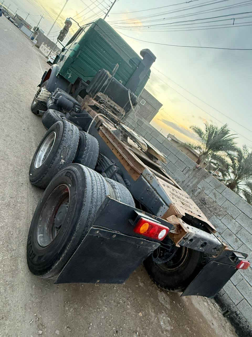 مرسيدس كرواتي موديل 92 تك ومطوله مضروبه باج مجموعه مان 2012
5 فحله 
محرك 38 كير 155 الاستفسار على هاذ الرقم 
***********
