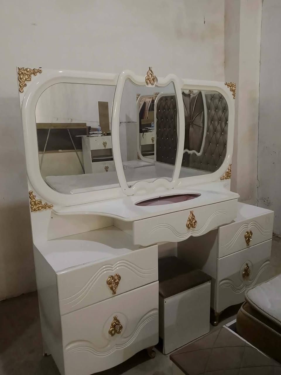 غرفة نوم 💤 أخو جديد شراي راسلني خاص


**إذا كنت صاحب هذا الإعلان وتريد حذفه لأي سبب، رجاءا أرسل رسالة إلى الدعم الفني**