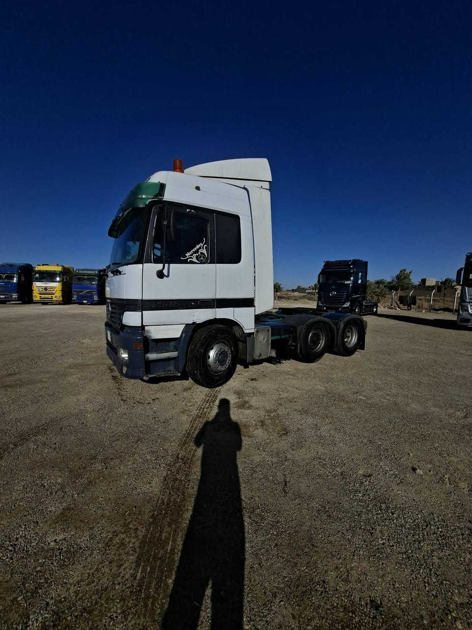 مارسيدس اكتروس سنكل بريطاني موديل 2002 الحجم 43..25 مربوطه صهريج بس راس


**إذا كنت صاحب هذا الإعلان وتريد حذفه لأي سبب، رجاءا أرسل رسالة إلى الدعم الفني**