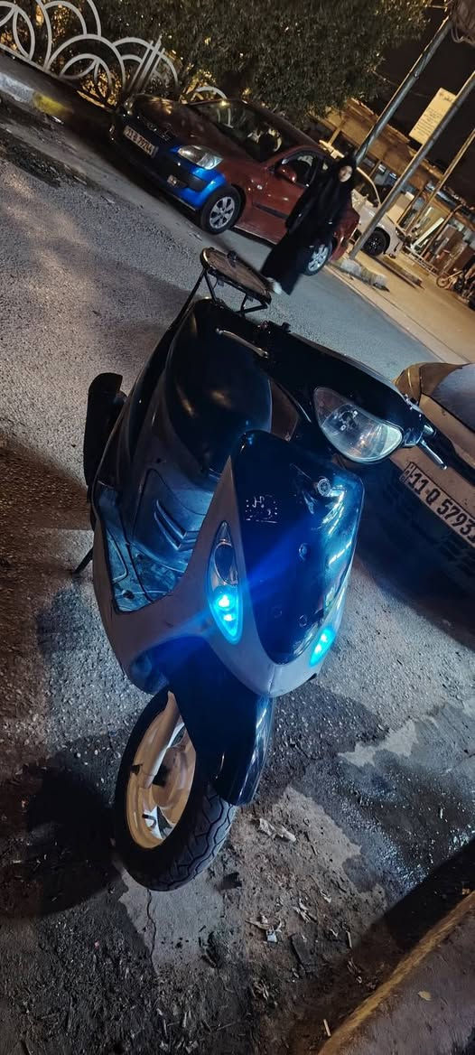 السلام عليكم دراجه ماكس منغولي موديل 2004 نكره سلف ونكره هندر كهربائيات كله شغاله دراجه حلوه ومرتبه شعله ومعدل طوافه شغاله مكينه ما مفتوحه خرسه السعر 550 وبيه مجال العنوان المسيب
الرقم ***********
