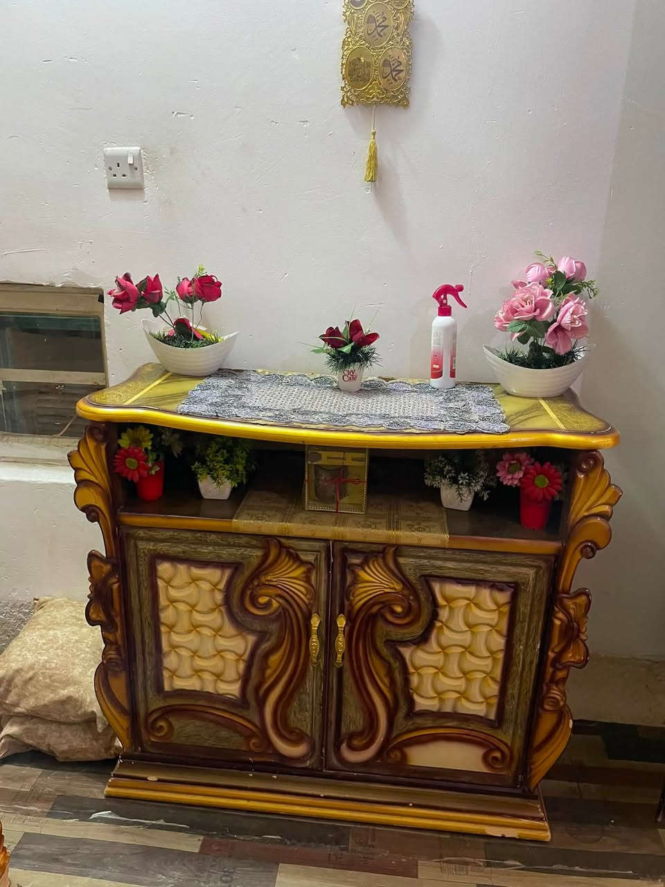 السلام عليكم غرفه خشب عراقي ضخمه للبيع كنتور 6 أبواب ملحق مع زاويه نضافتها 70 بلميه مكونه من 7 قطع سعر 600 بيها مجال للاستفسار خاص


**إذا كنت صاحب هذا الإعلان وتريد حذفه لأي سبب، رجاءا أرسل رسالة إلى الدعم الفني**