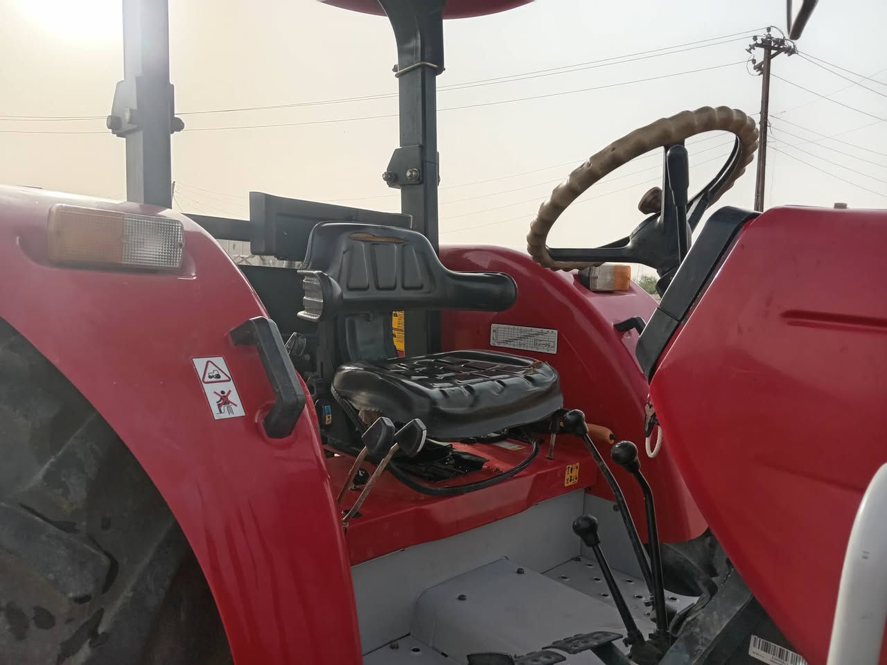 فوركسن  ايراني دبل اكسل رباعي للبيع فول حجم ١٢٠ موديل ٢٠٢١ مشتغل ١٨٠٠ ساعه جاهز للعمل مابيه نقص برغي رقم سليمانيه تحويل ثاني يوم  مكانه صلاح الدين قضاء الضلوعيه  ***********
