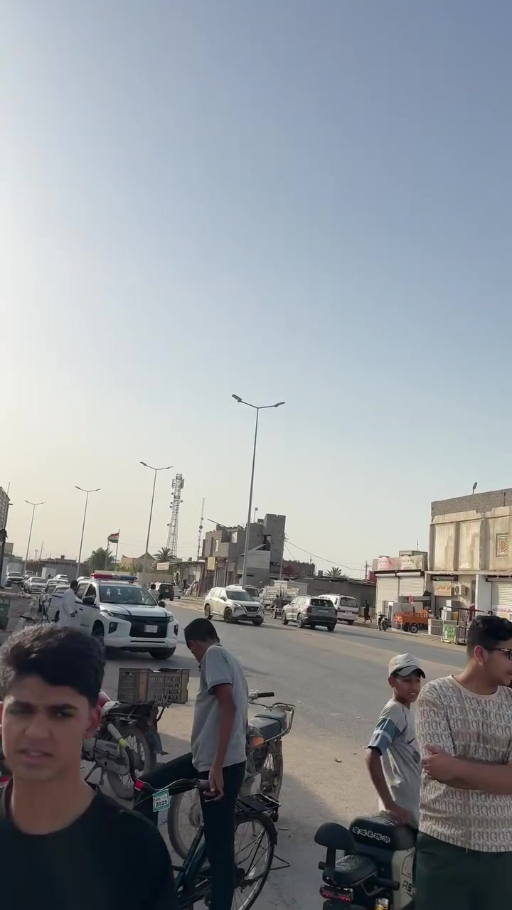 قطعتين للبيع طابو زراعي
المساحة للقطعة الواحدة

 200متر الواجهة 10 والنزال20 

العنوان 📍الصالحية مقابل مدرسة الريف الزاهر 

مسافة 200 متر عن شارع الصالحية العام

للاستفسار الاتصال + واتساب 

***********
