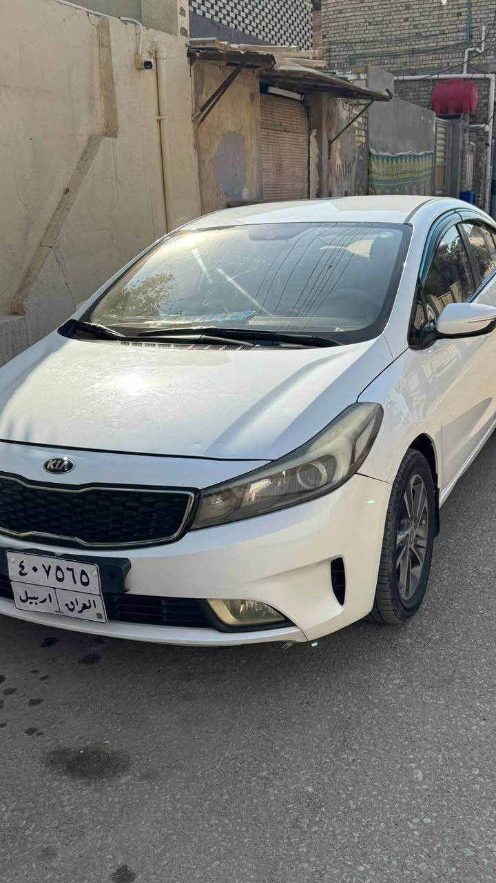 سيراتو مديل 17 خليجي كفاله عامه صبغ فتح تبديل 
عدى باردين خفيفات ما مبينات 
🛑 محرك 1600 بالكارتون 
🛑 مكانها نجف 
🛑 الاستفسار ***********
🛑 السعر 🔥 133 🔥 النجف, العراق
