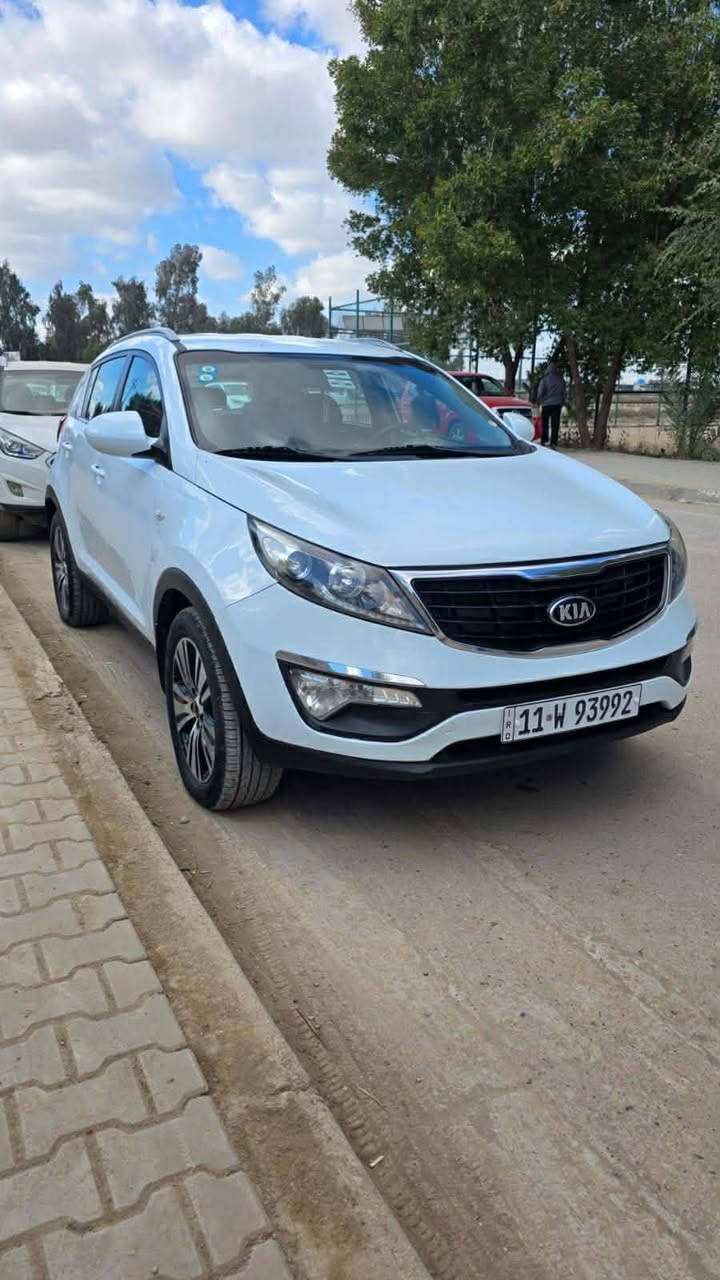 سبورتج 15 خليجي كفاله عامه من الفتح والصبغ والتبديل كير ومكينه على الشركه تخم تاير حداديه جديده سياره نضيفه ومناقصها شي السعر 163وبيها مجال مكاني بغداد المحموديه ***********
