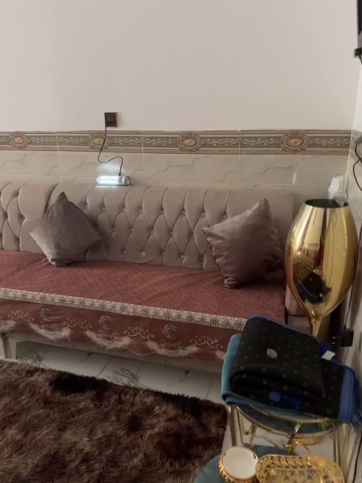 ديوان للبيع السعر خاص


**إذا كنت صاحب هذا الإعلان وتريد حذفه لأي سبب، رجاءا أرسل رسالة إلى الدعم الفني**