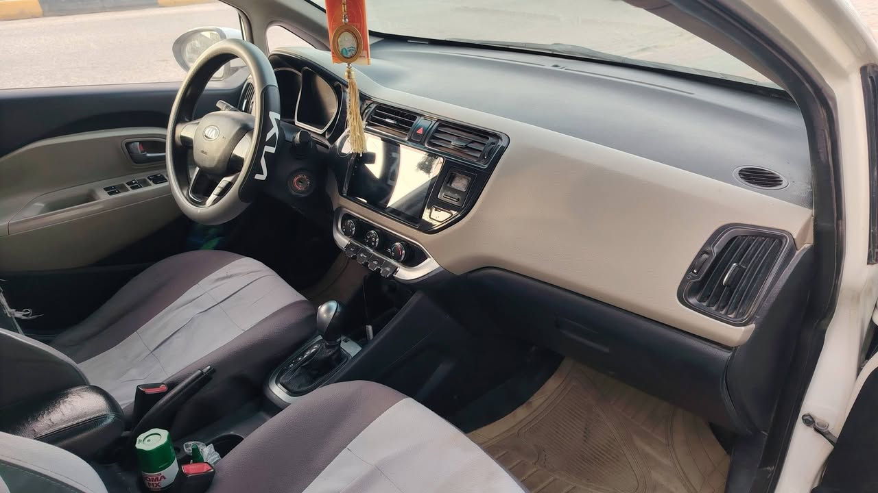 بيع مستعجل
كيا ريو موديل ٢٠١٣ رقم كربلاء بسمي سيارة جاهزة مكرك جديد حاوية حدادية جديدة  امبدل جاملغ الايمن الامامي السعر ٨٥ ورقة وبيه مجال قليل المكان كربلاء طويريج الاتصال على الرقم ***********
