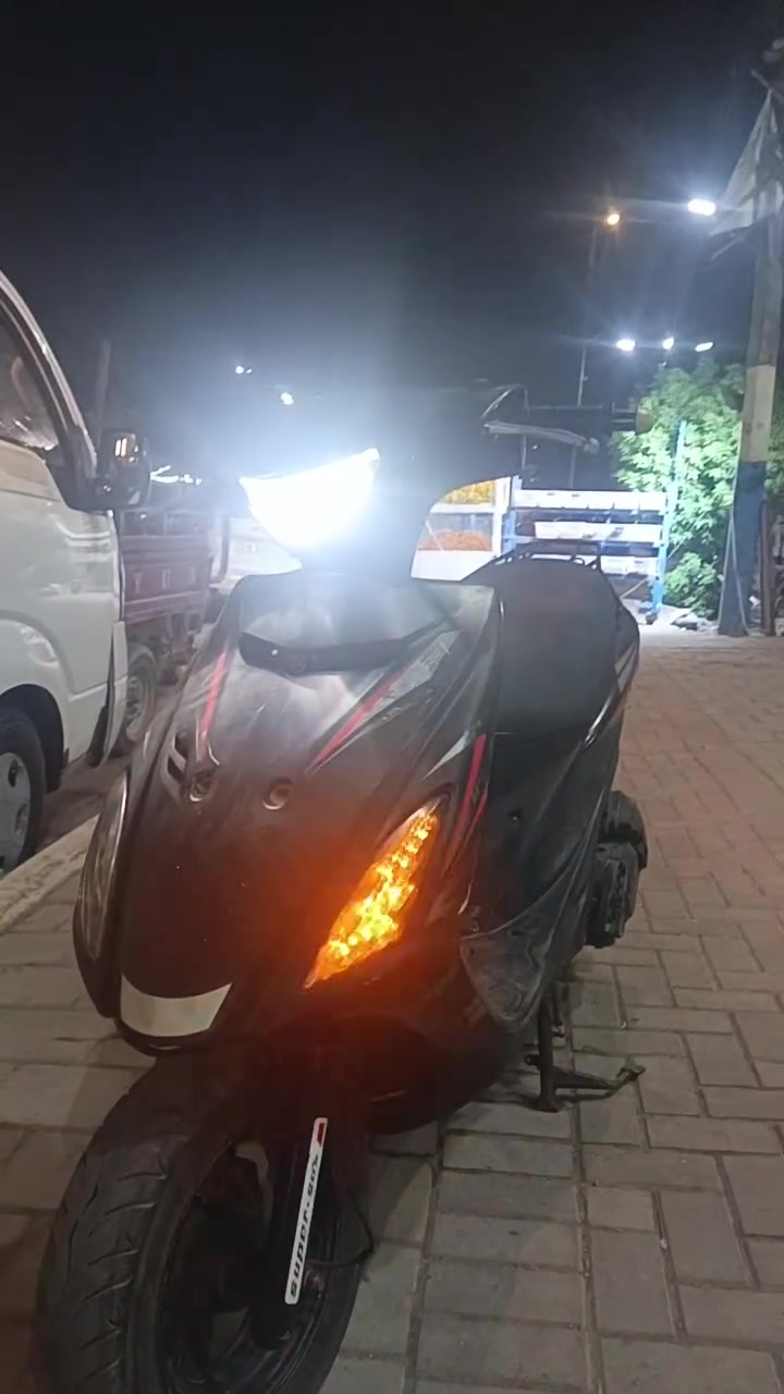 سلام عليكم شباب دراجه ساسوكي كابريتر دراجه نضيفه ومال واحد جناي كلهه شغاله بك لايت هورن دراجه تشتغل سلف والكهربايات كلهه شغاله سعر 275 وبيهه مجال للشراي مكان بغداد حي اور


**إذا كنت صاحب هذا الإعلان وتريد حذفه لأي سبب، رجاءا أرسل رسالة إلى الدعم الفني**