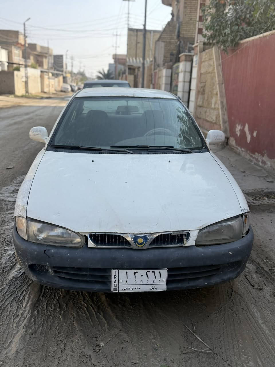 السلام عليكم ورحمة الله
بروتون 2004 كير اتوماتيك رقم بابل الماني 
السيارة مامصبوغة ابلادية يراد ترتيب الها 
السعر 27 ورقة 
***********
