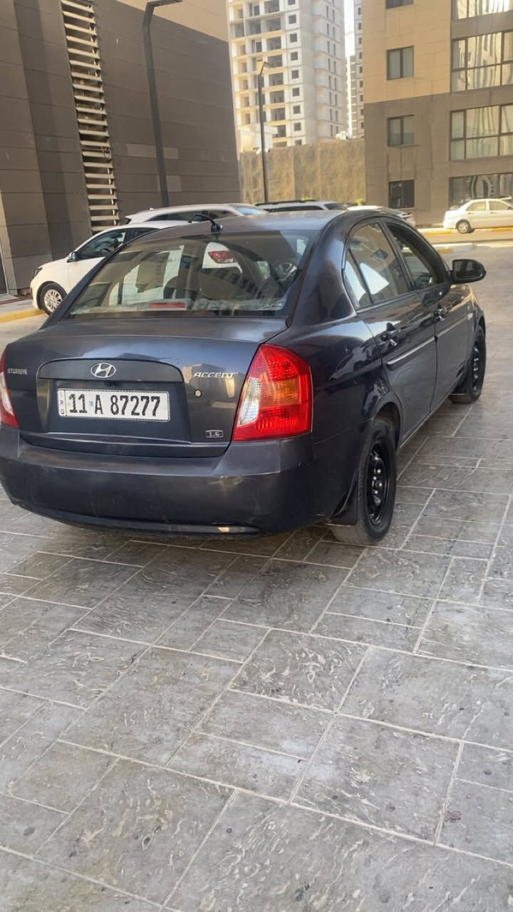 السلام عليكم للبيع (أكسنت) 
موديل 2009 رقم بغداد سنوية بأسمي  خليجي ١٦٠٠ شركة عامة تبريد تدفئة عل سويج سيارة نظيفة مابيهه لاصبغ ولا تبديل للأتصال عل رقم
مكاني الدورة ابو دشير 
السعر ٨٩ السونار مرفق وية الصور 
0788 392 9447
