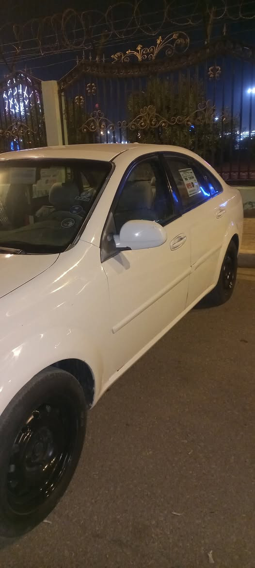 السلام عليكم
أوبترا 2011 سنويه جديده 2027 رقم دولي مشروع وطني مكينه وكير كفاله كشره مكفوله ماعدى بارد بالجاملغ الأمامي وتلحيضات بسيطه بالدوس مكانهه العماره 
*********** 
السعر ٧٥ ورقه وبيهه مجال للشراي ... مراوس ترهم
