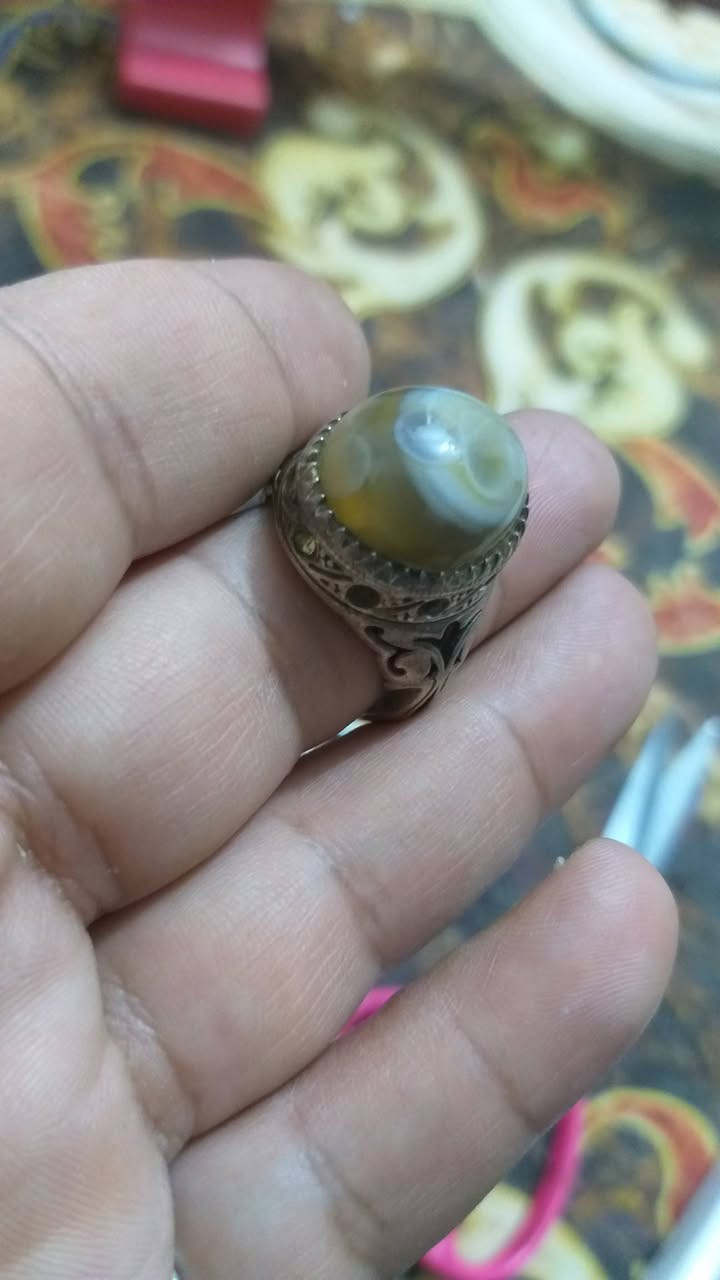 خاتم سليماني عطف مصور وجه من ثلاث جهات  للبيع وسعر ٥٥ الف


**إذا كنت صاحب هذا الإعلان وتريد حذفه لأي سبب، رجاءا أرسل رسالة إلى الدعم الفني**