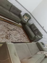 صوفا • جديد • قابل للتفاوض