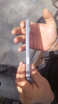 آيفون 16 برو ماكس وتر بروف جهاز مكفول شخط مابي نموذج M  ذاكره 256 بطار...