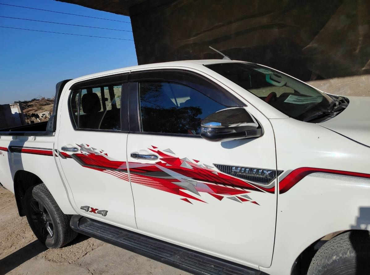 تيوتا هايلوكس للبيع موديل 22
  رقم أربيل كامل مواصفات شركت ساز
 بغداد اليوسفيه
320 $سعر وبيهه مجال
التواصل ***********
***********
