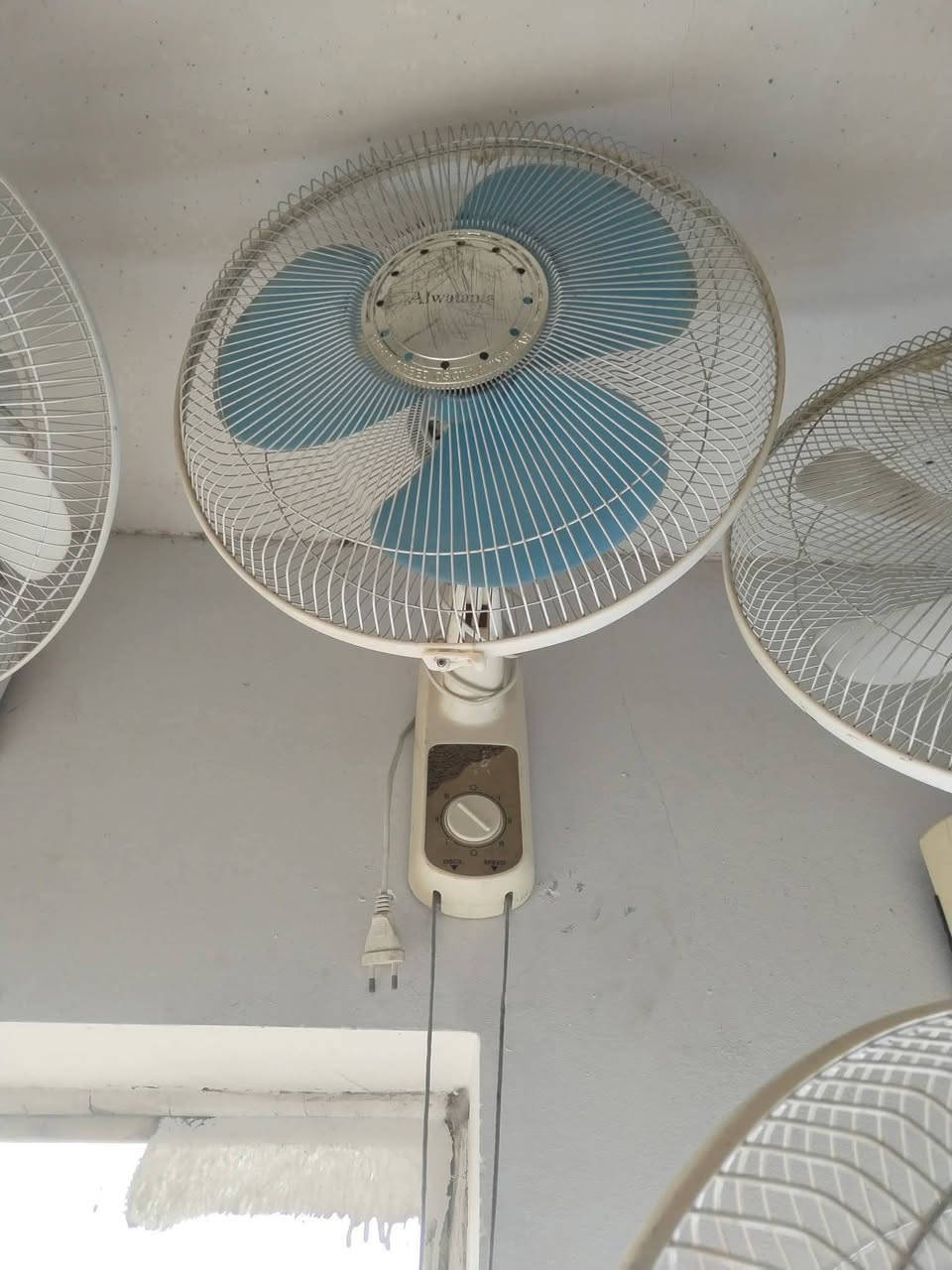 اغراض للبيع
مكاني حي الانتصار 
***********
