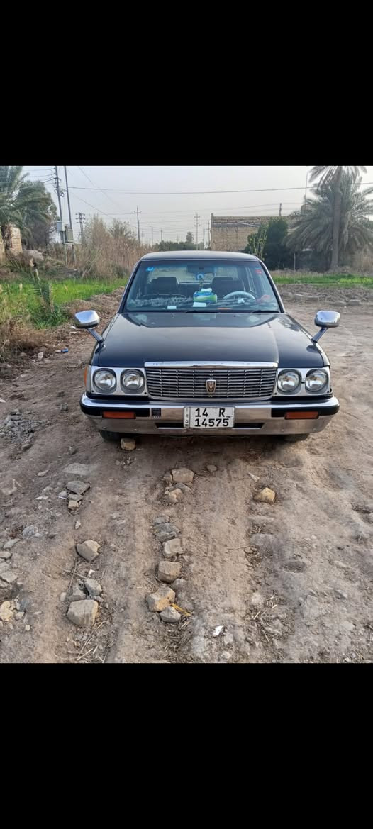 سلام عليكم ارنب ديلوكس  للبيع موديل 95 سياره كفاله بس باب السايق مصبوغ  كير مكينه تبريد كله شرط حداديه نص عمر سياره بسمي للاستفسار ***********
