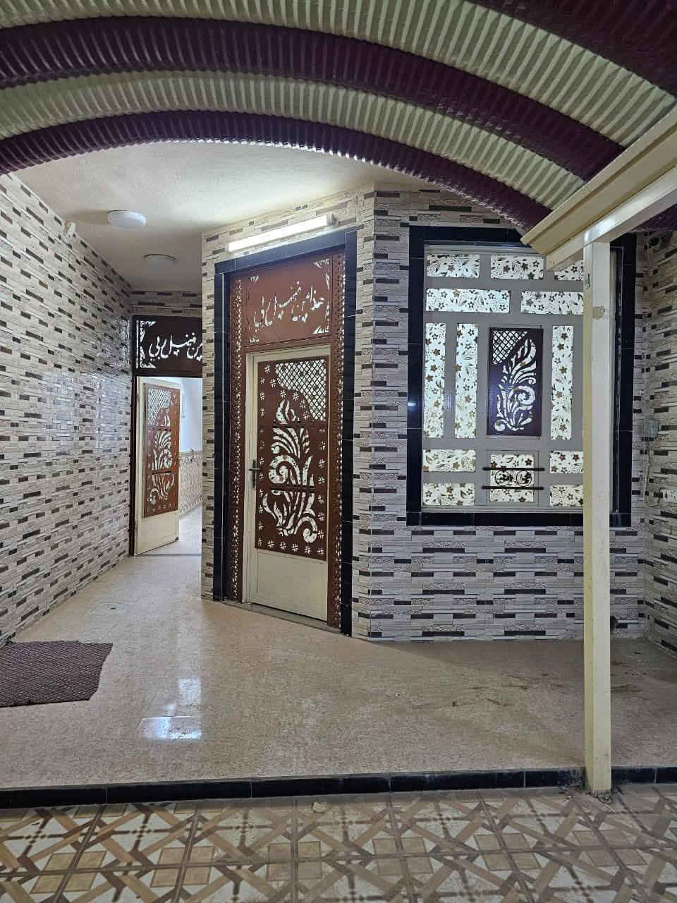 دار للبيع الديوم منطقة ال14الف خلف اسواق الزوبعي مباشر مساحه 150متر وجه 5نزال 30 طابقين غرف نوم 4 وصاله عدد 2ومجموعه صحيه عدد 3ومطبخ واستقبال وكراج نضام دكتات بناء حديث السعر المطلوب 95وبي مجال للاتصال والاستفسار ***********
Dhafer Alnaseri 
ابوعبدالرحمن الدليمي 
أو مراجعه مكتبنا الكائن الديوم شارع 60 مقابل الجامعه الاهليه مكتب قتيبه للعقار
