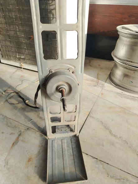 فان قطعه خارجيه طنين توسوت غاز ٤١٠ للبيع شغال هوه وقاعدهه
٤٠  الف
***********
