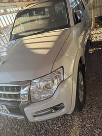 للبيع باجيرو 2020 حبتور    رقم بغداد جديد بسمي 07803373912