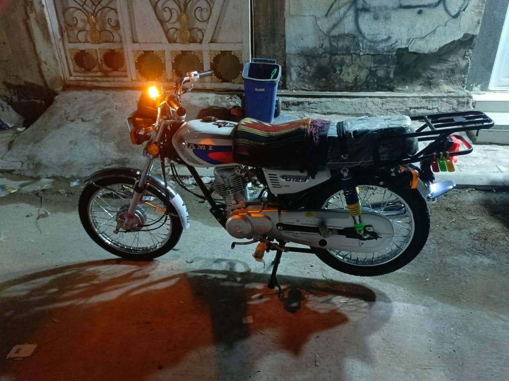 السلام عليكم دراجه اربع كير نامه موديل 25بس المحرك شادلهه سونك موديل24
دراجه غراضه كله نامه اصلي شلامجه دراجه نصبه مجمبزه فول مكاني كربلاء حي الغدير السعر700 بيهه مجال حك الجيه
*********** كربلاء, العراق
