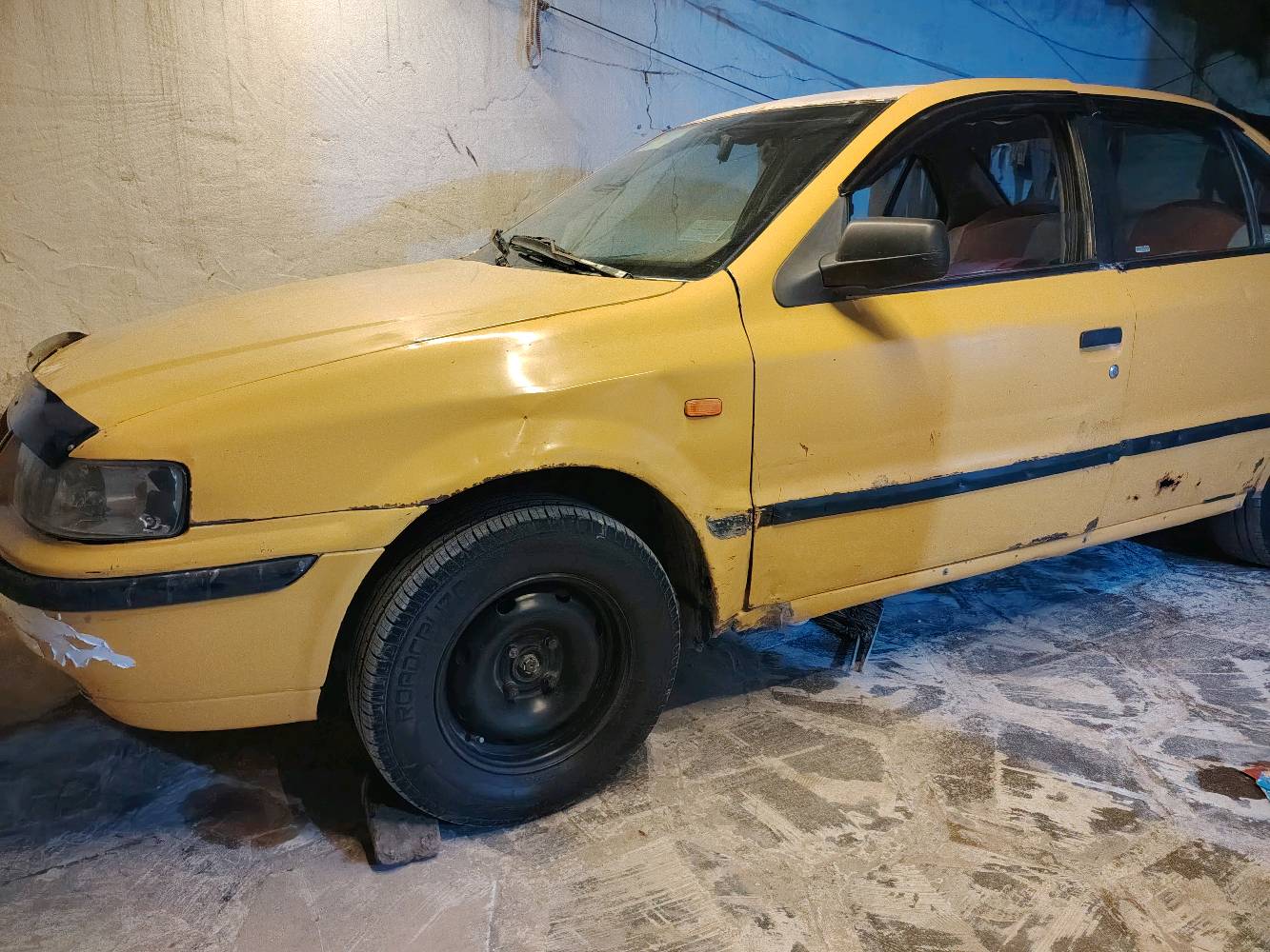 سلام عليكم سمند للبيع 2010 مداور مباشر 
مصفره هيئه او غرامه مكان السياره حله 