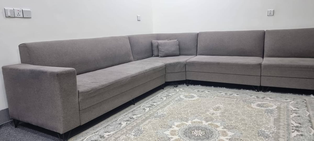 تاخم قنفة تركي 6 أمتار و نص سعر 300 الف مكان اربيل بنصلاوة استفسار تعال خاص ***********
