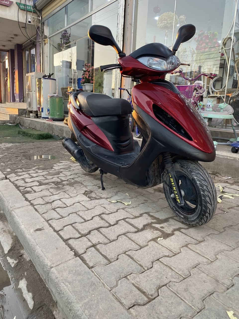 دراجة نوع SYM  تايوان محرك جديد ما مفتوح مكفوله نوع F1 نوزل مو كابريتر مابيها نق كامله من كلشي نقص بسط سكن  السعر خاص 
*********** واتساب
