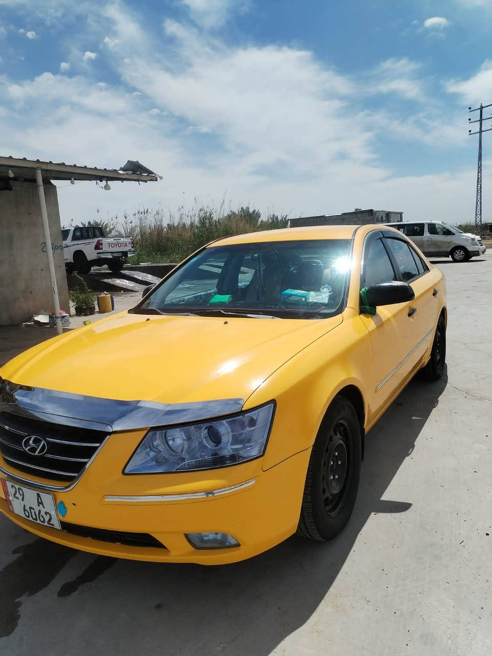 السلام عليكم سوناتا لبيع موديل 2010محرك 2400 مريكي ليبل واحد ***********
