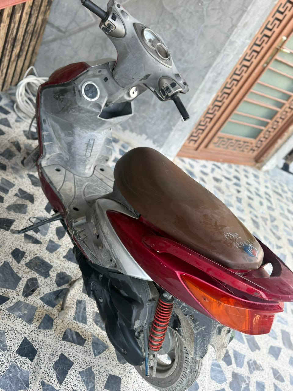 سكنس فحل كوري 140 نوزل خطين دراجه نضيفه بس كفرات مشخطه قليل صارلها شهر نازله رمبه ممفتوح برغي واحد بيها 
ب950 بغداد


**إذا كنت صاحب هذا الإعلان وتريد حذفه لأي سبب، رجاءا أرسل رسالة إلى الدعم الفني**