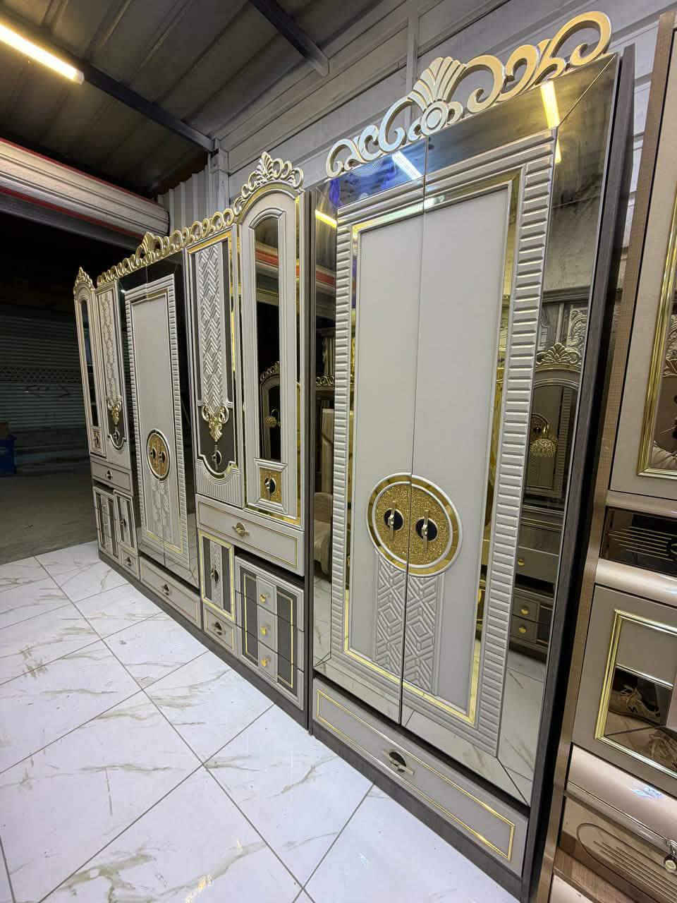 غرفة نوم مستخدمة نضافة 95‎%‎
عدد القطع 11 
نضام بيبان 
موديل حديث 
شغل ثقيل 
ملكية 
انارة شغالة 
كوالتي عالي 
سعرها مليونين 500/مليونين و300
عمولة 50
شد ونقل داخل بغداد مجاني


**إذا كنت صاحب هذا الإعلان وتريد حذفه لأي سبب، رجاءا أرسل رسالة إلى الدعم الفني**