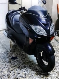 دراجه صفر ثمانيه محرك مقفول عل وضع شركه هنه لكفرات دراجه گير مو عمية ل...