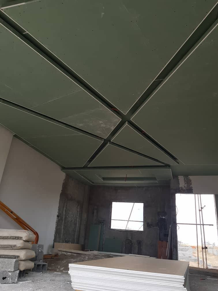 السلام عليكم شغل هندسي
المتر ب٩بس عمل اسلمك اخضر
***********
