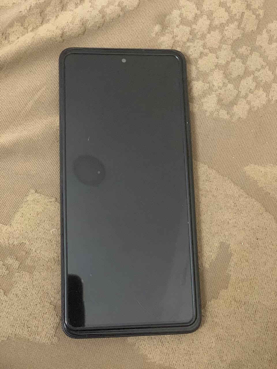 سلام عليكم جهاز oppo A60 جهاز نضيف مال بيت ذاكره256 معالجه قوي مكاني بغداد البياع سعر ١٥٠ وبي مجال
***********
