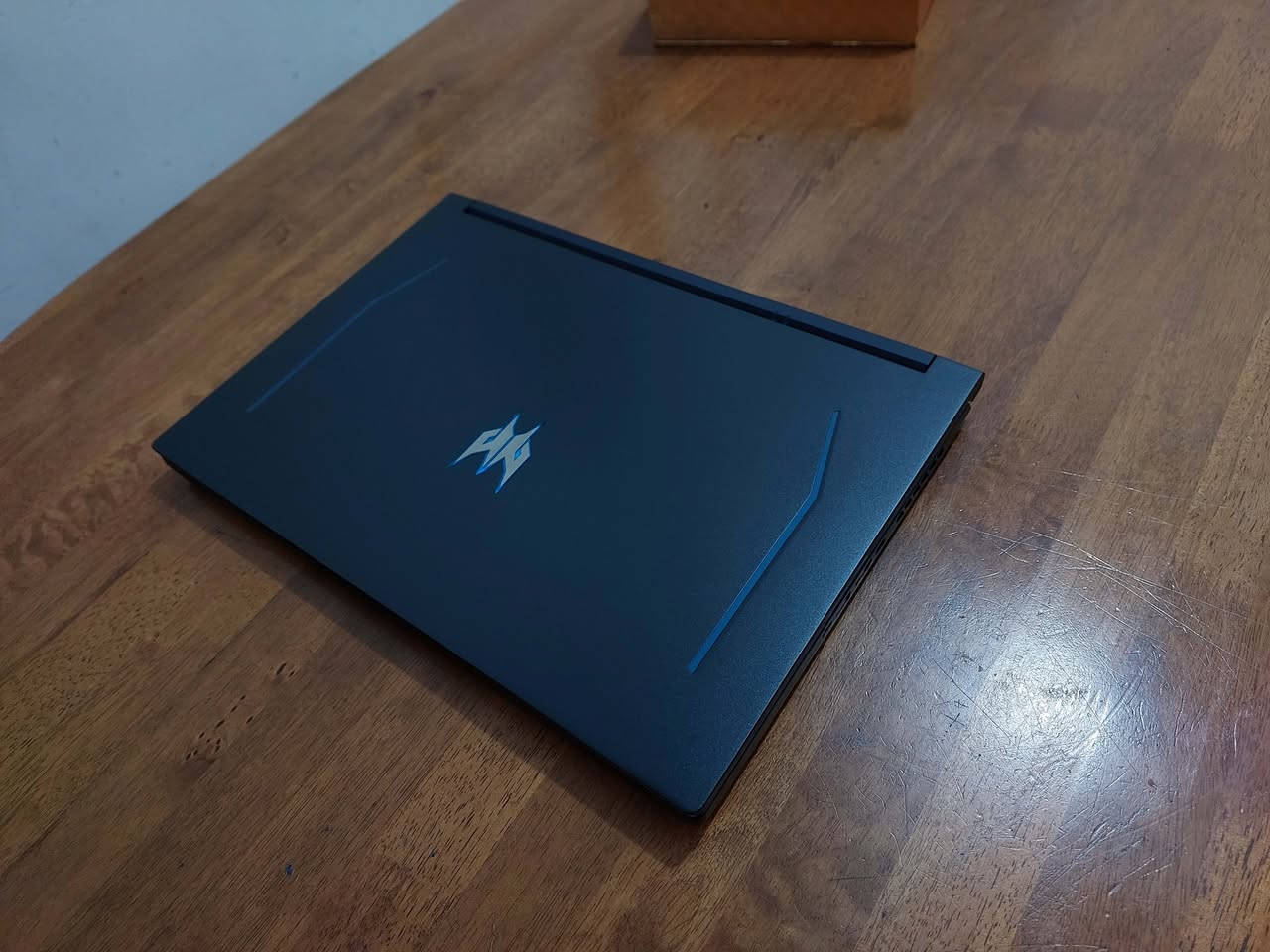 السلام عليكم..للاستفسار *********** او  *********** (واتس)... تحفة الكترونية  من PREDATOR من  افضل انواع اللابتوبات ...شاشة حجم 17.3  دقة  2K ( ضعف دقة ال FUL HD) بتردد 165 هرتز نوع IPS الوانها طبيعية مشبعة  ...كرت شاشة خارجي منفصل نيفيدا RTX3070 واطيتة 140 واط  (كرت قوي جدا اقوى من  RTX4060) ... معالج كور اي 7 الجيل الحادي عشر (11) من فئة H اقوى فئات المعالجات ...ذاكرة خزن ضخمة هارد حجم تيرا 1000 كيكا نوع NVME SSD ..رام حجم 16  كيكا  ...كيبورد ضوئي ملون RGB تكدر تتحكم بالوانة وعلامة مضيئة بالظهر ...اللابتوب نظيف جدا كأنما جديد ما مستخدم (8 دورات شحن فقط )   ...ملائم لكل المونتاج القوي والالعاب والبرامج الهندسية القوية والتصميم والدراسة والاعمال وغيرها
