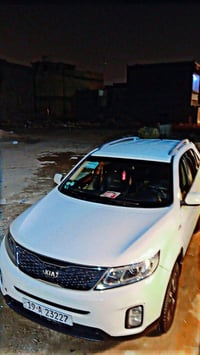 للبيع سورنتو سبعه راكب موديل 2014خليجي بيها باب السايق مبدل والباقي كف...