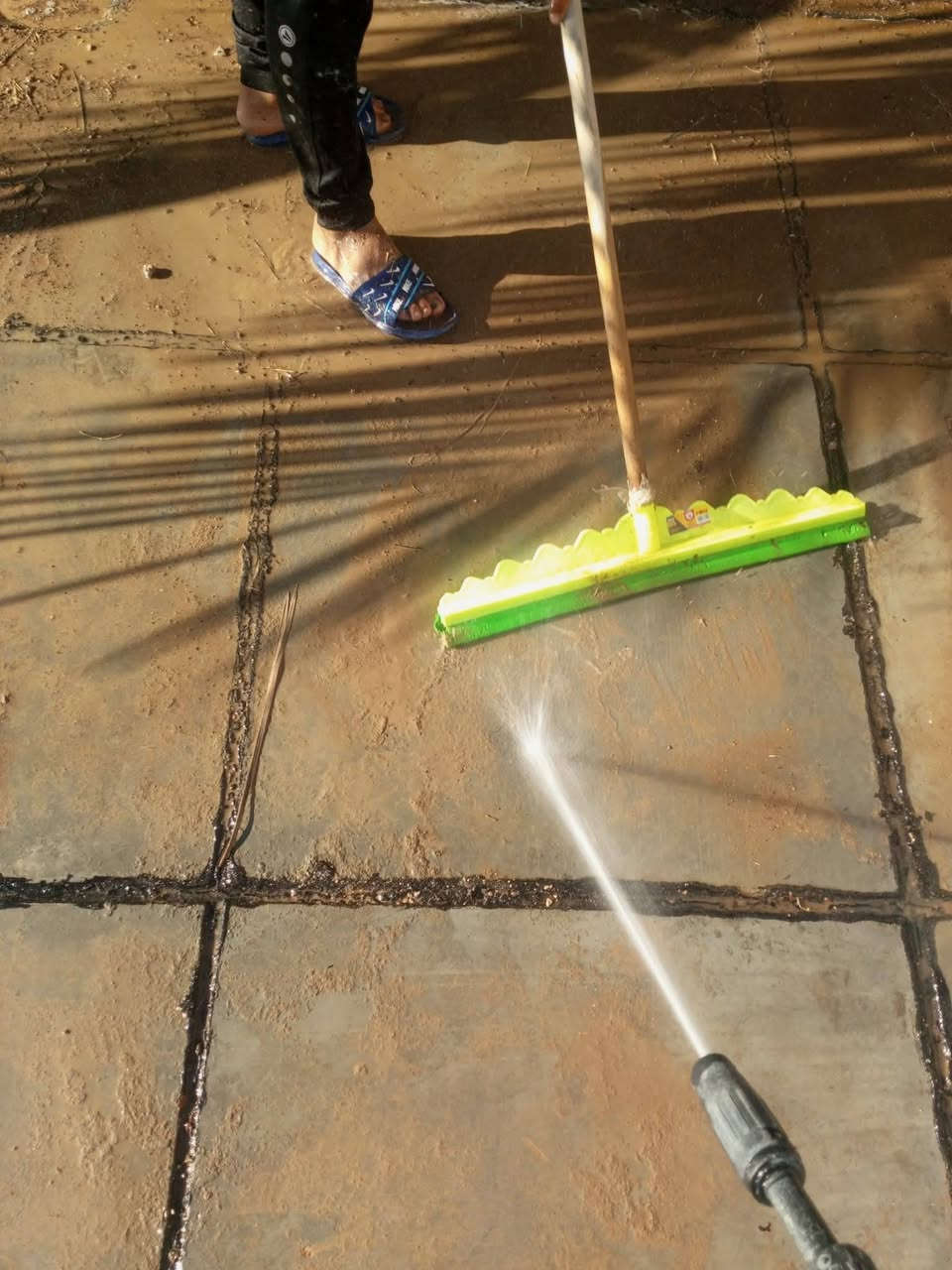 سلام عليكم
شقنة ليوم هية صيانة لما ستك لقديم وسعار مناسبة ول ستفسار خاص وتساب    _***********_
