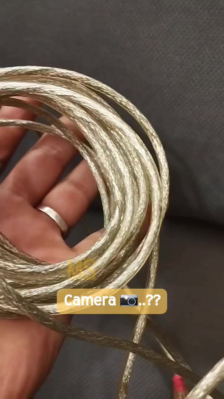 من أعلى الماركات في العالم Lindy
مش اي كابل توصل بيع كاميرتك!
كابل 5 بن USB مميز من ليندي ..توصيل آمن ومستقر وعمر افتراضي سنين قدام❤️
وطويل جدا ...خمسة متر✌️

تابعنا دلوقتي ❤️ 

واتساب 01212973121

#cable #orginal #pc #monitor #used #new #tv #power #hdmi #display #port #play #playstation #games #hd #4k #1080p #vga #dvi #usb #typec #usbc #microsoft #mouse #lenovo #hdmi
#lindy #LINDY #samsung

#ms_store


**إذا كنت صاحب هذا الإعلان وتريد حذفه لأي سبب، رجاءا أرسل رسالة إلى الدعم الفني**