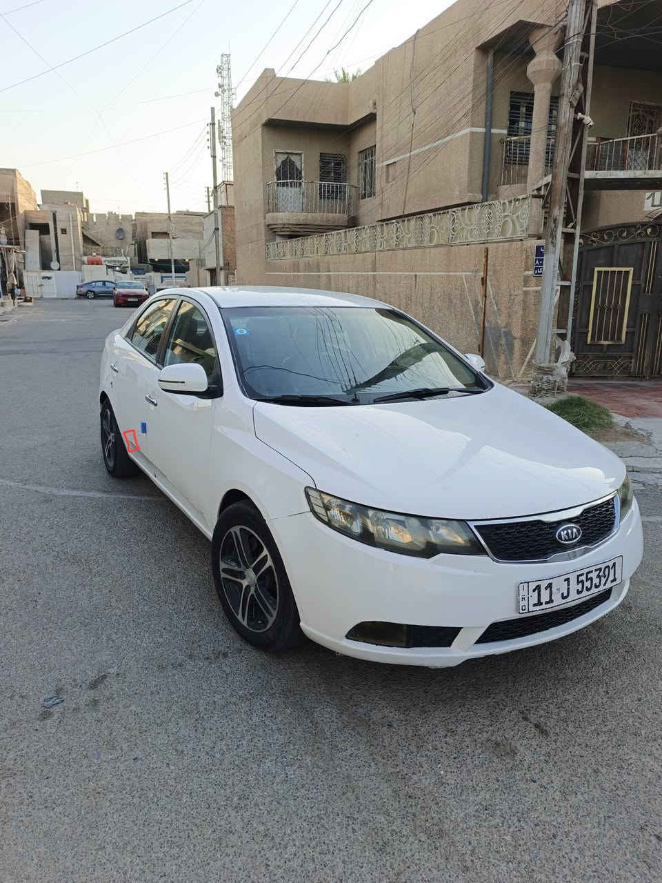 سيراتو ٢٠١٢ خليجي رقم بغداد بسمي
كفاله عده لمئشر علي بلحمر غير هاذ 
اني اتحمل السونار محرك ١٦٠٠ دوش جاهزة السياره
للخير  تبريد ثلج السعر ٩٣ بيهة مجال مكاني بغداد حي العامل 
للتصال *********** الخاااص مغلق فقط اتصلل
