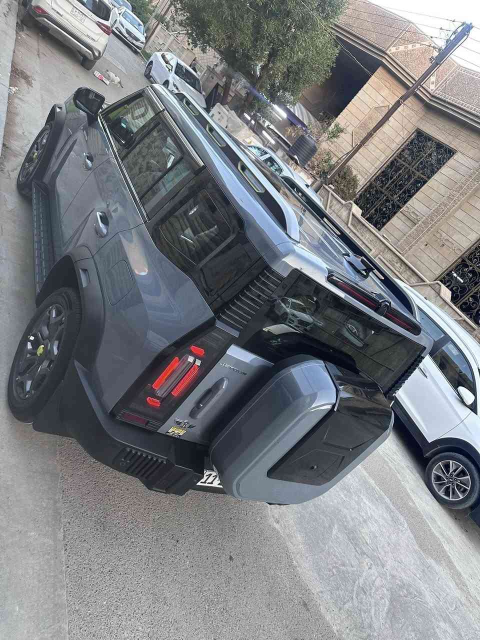 سلام عليكم جي تو 2025 
خليجي ضمان شركة هارمن ضامن مليون الف كليو  السيارة أربع كاميرات📷 ماشي20
السيارة كفاله عامه من كلشي 
عل وضعه الشركة 
مواصفات السيارة بصمة تشغل عن بعده 
شحن واير ليس 
كشن كهربائي 
شاشة ايباد 
شاشة ويز 
فتح سقف بانوراما 
رادر امامي رادر خلفي رادرت جنبيه 
سيد بربيك بصمه 
5 تحمكة انضمات قيادة 
نقطه عميه 
مرايه شفط 
وبعد بين مواصفات اكثر 
المكان السيديةالسعر38400 عراقي والسيارة باسمي
الرقم ***********
