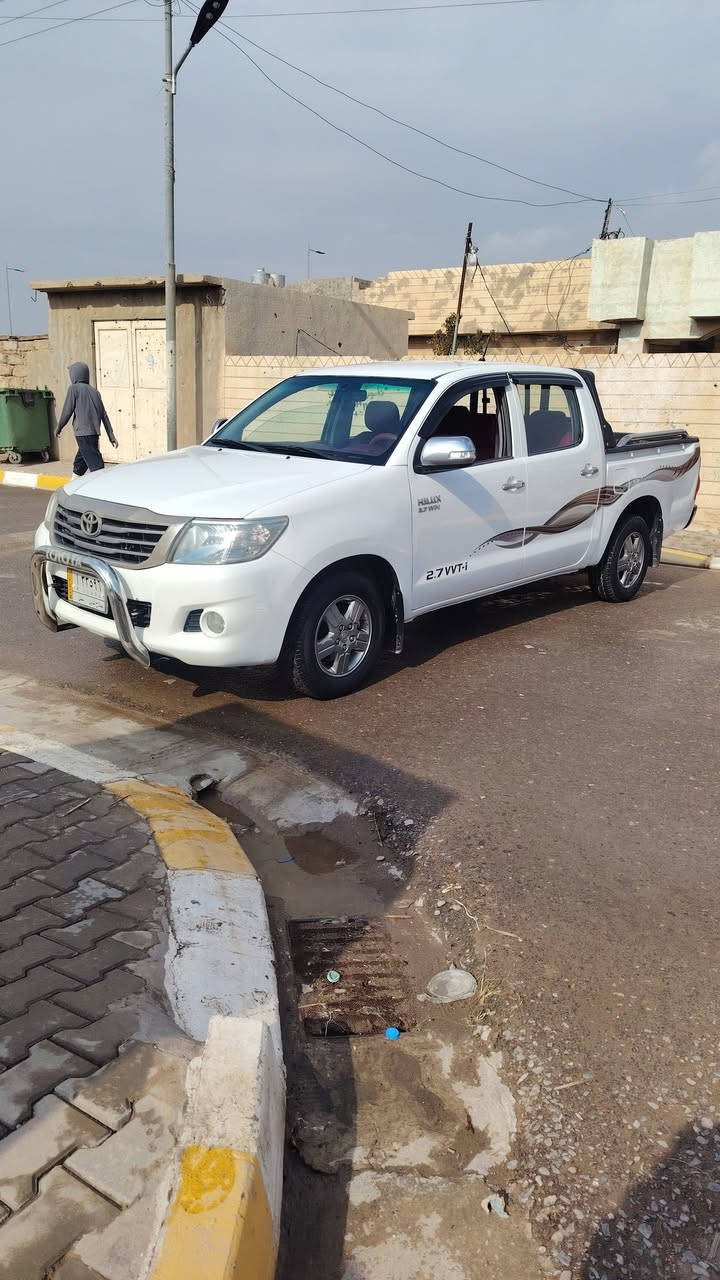 بكم ٢٠١٣ كويتي ساير مذهب رقم صلاح الدين مشروع وطني كير وتوماتيك محرك ما مفتوح سياره تخم تاير و صدر جديد شاصي ١٩ دوشمه مال موصل سياره مكفولة من صبغ بيها بارد بل جاملغ الخلفي بصيط سياره مال بيت واحله من صور سعر ٢١٨ وبيها مجال مكان سياره بيجي *********** ***********
