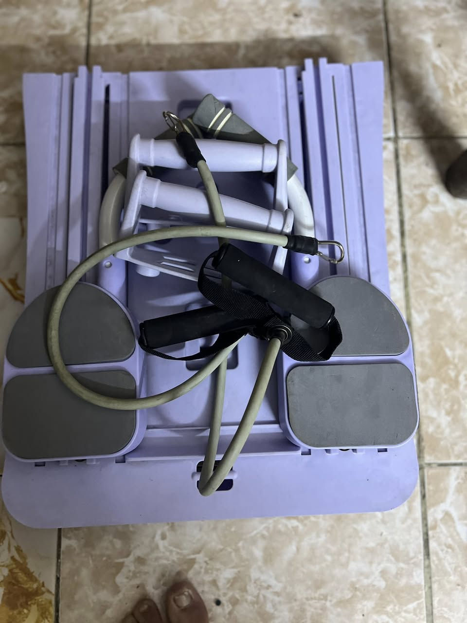 جهاز رياضه يشتغل ع منطقه اسفل البطن والافخاذ يفيد بلبيت باي مكان يرهم جديد ممستخدم


**إذا كنت صاحب هذا الإعلان وتريد حذفه لأي سبب، رجاءا أرسل رسالة إلى الدعم الفني**