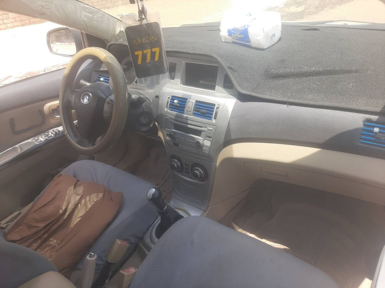 السلام عليكم كريت ويل موديل 2012 للبيع مكينه وكير وحداديه وتخم تاير وتبريد مكفوله كفاله ماعده بارد بيه بصيط باب سايق رقم بابل بسمي تحويل مباشر/ سعر 50 وبيه مجال بسيط لشراي مكلف بنشر ***********
