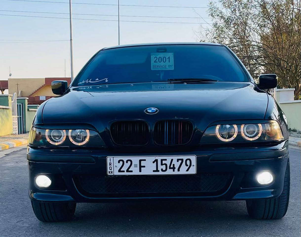 السلام عليكم 
بي ام صقر للبيع او مراوس
موديل 2001
مكينه 528دبل فانوس
السياره جاهزه بدون نواقص 
كير محرك جديد صدر تخم تاير جدد 
تبريد شغال 
مصبوغه حزام بدون حادث 
السعر 90ومجال بسيط للشراي
للاستفسار *********** بغداد, العراق
