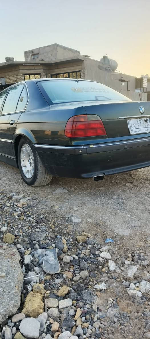 السلام عليكم للبيع BMW 744 داينمو هواء فول عدى الفتحة رقم انبار بأسمنا سنوية لحد 2027 مصفرة بدون لاغرامة ولا شي تاخذ جاهز تبريد تدفئة شغال مكينة مكفولة  كير 3 وضعيات مكفول تبترونك السيارة بدون ضربة جاهزة وبالعافية على الياخذها مكاني بغداد حي البتول السعر 85 وبيها مجال للشراي يدلل
***********
