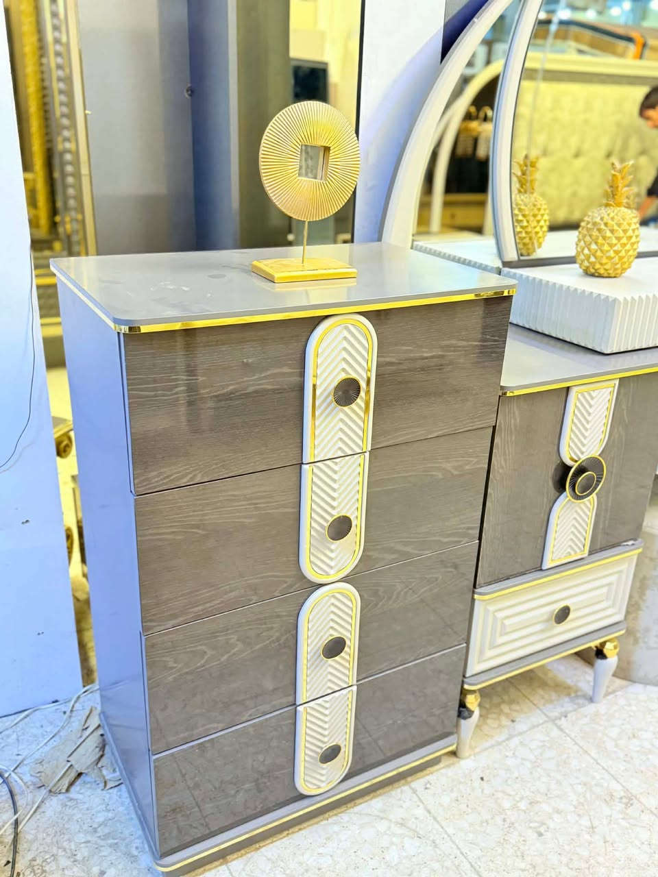 غرفه تركي 9قطع مودرن اصليه نظافه 95 واصل شد او نقل


**إذا كنت صاحب هذا الإعلان وتريد حذفه لأي سبب، رجاءا أرسل رسالة إلى الدعم الفني**