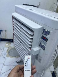 كونفيره حجم الكبير  اخت الجديده وع فحص مكان حي الجهاد  السعر 185  0781...