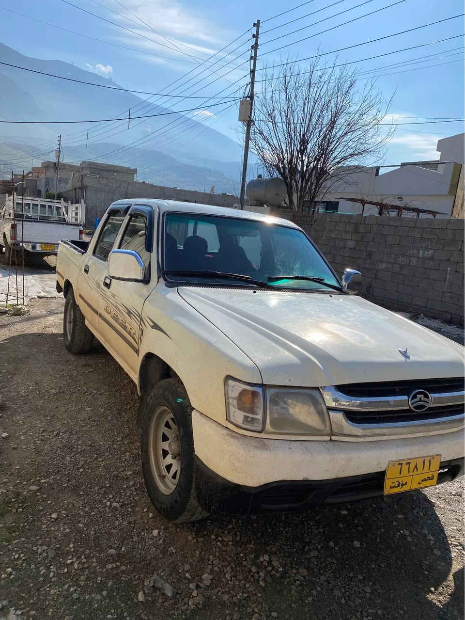 دير ٢٠٠٦ مةكينة بةخ بي سبوغ و ليدران بةشةرت كيرو مةكينة اكسل بةشةرت كارةبايات لسر بيلادي سيارةكي بي موشكيلةية *********** سوران, أربيل
