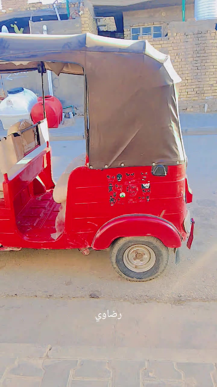 للبيع مكاني كوت زين القوس مديل 18 شهر 6 السعر  ربعه ومتين وبياه مجال وراق باقي تفاصيل ***********
